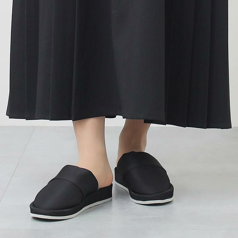 46Ａ✨♥安価＆高品質✨♥携帯スリッパ✨♥艶リボン♥ ヒール携帯ルームシューズ セレモニースリッパ 携帯バッグ付き ｜オン