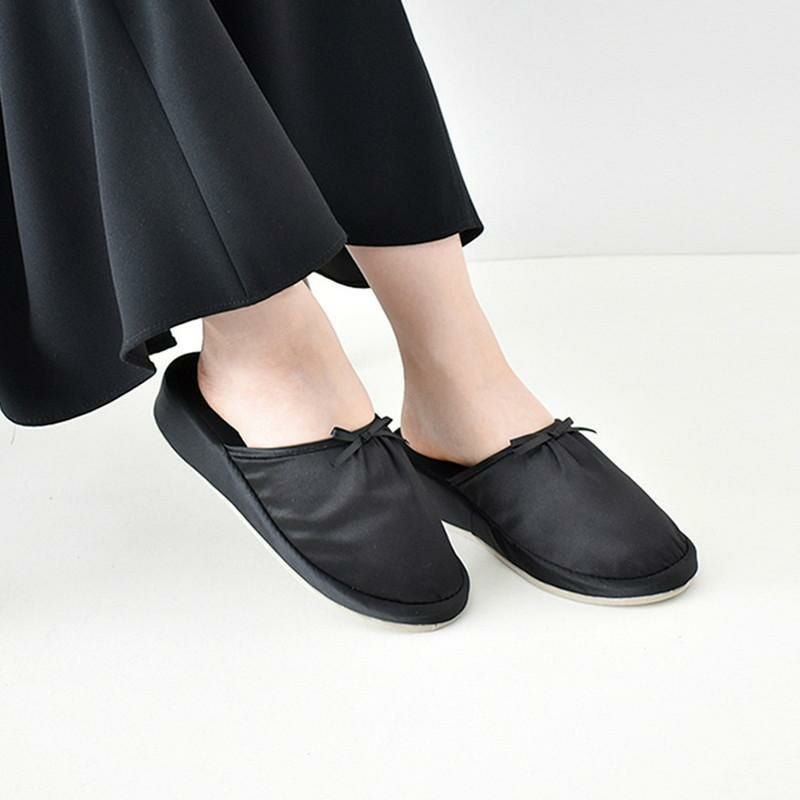 mallet］ヒールスリッパ リボン セレモニースリッパ 携帯バッグ付き