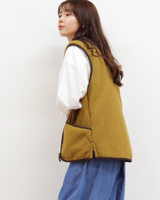 Barbour］WARM PILE ZIP-IN LINERベスト ブラウン／バブアー ｜オン