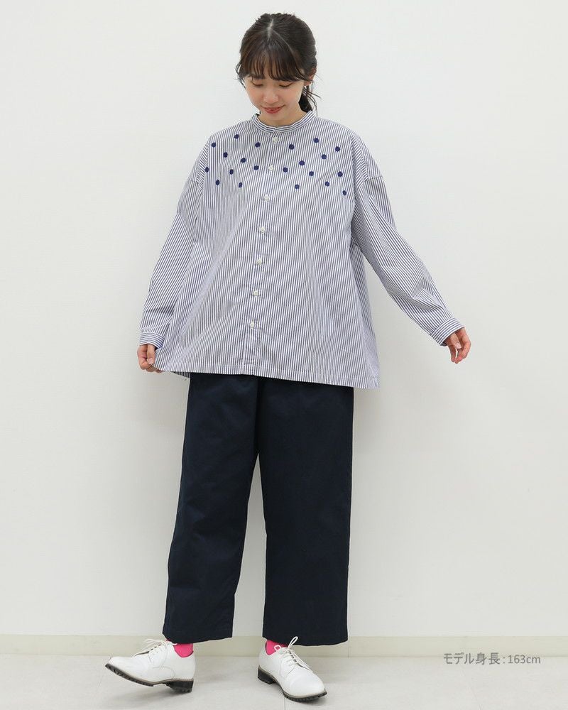 NATURAL LAUNDRY］先染めブロードワイド刺繍シャツ／ナチュラル