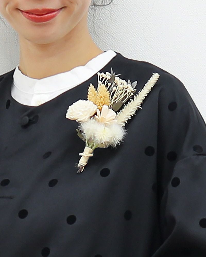 50％OFF】［ON SEVEN DAYS］ドライフラワー ブローチ ブロンマバケット