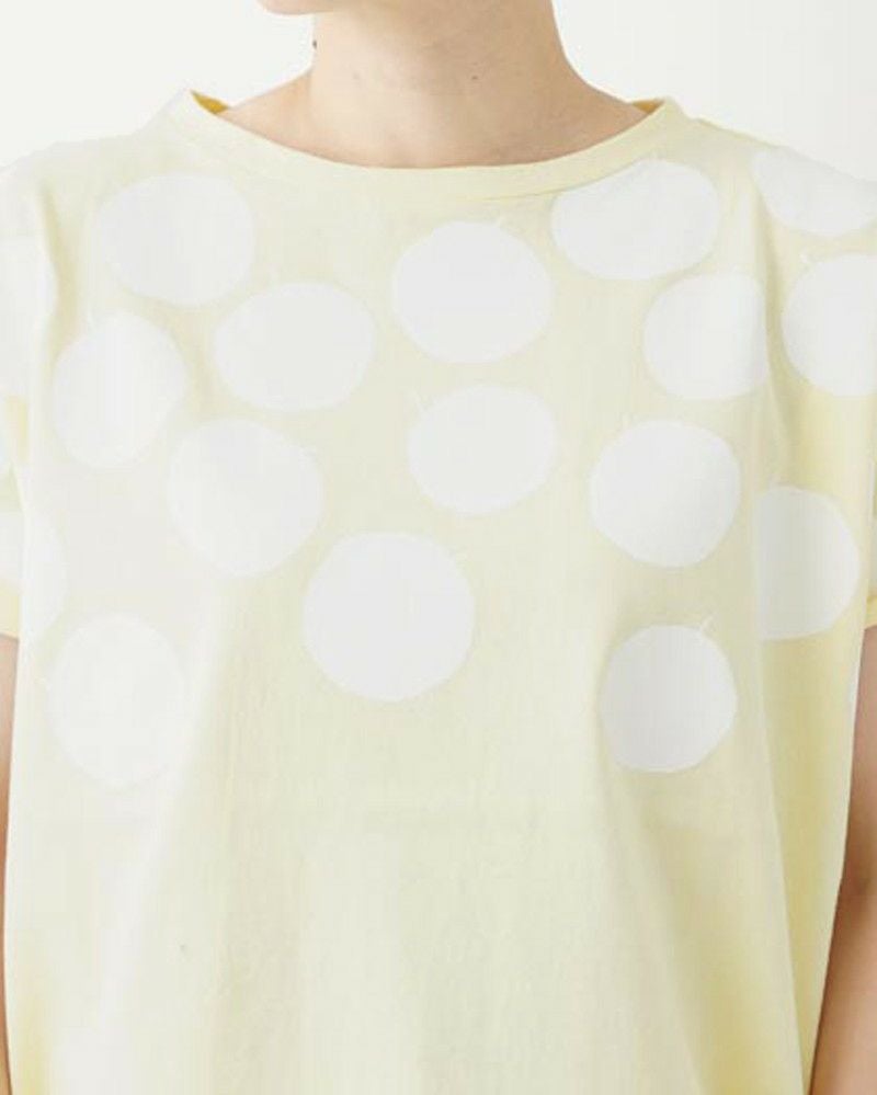 30％OFF】［NATURAL LAUNDRY］空紡天竺リンゴプリントドルマンTシャツ