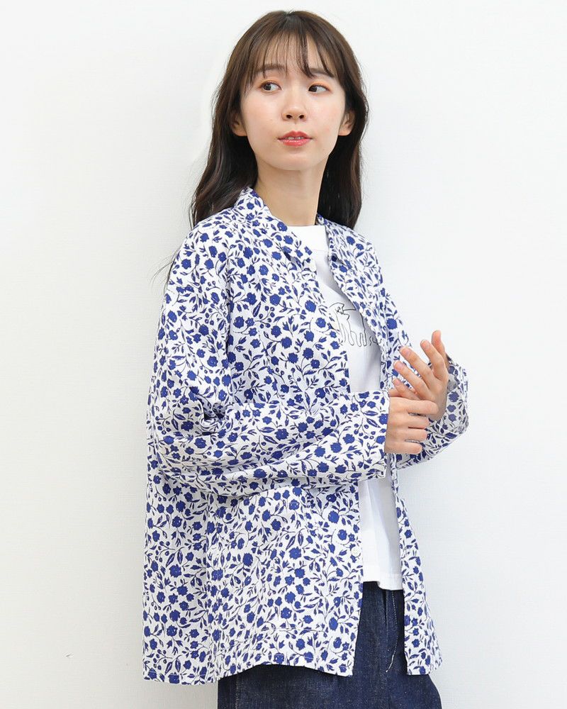 NATURAL LAUNDRY］アシェットフワラーパジャマシャツ／ナチュラル