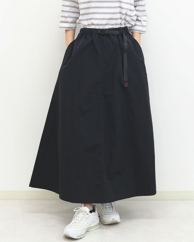 ［Gramicci］ナイロンフレアスカート