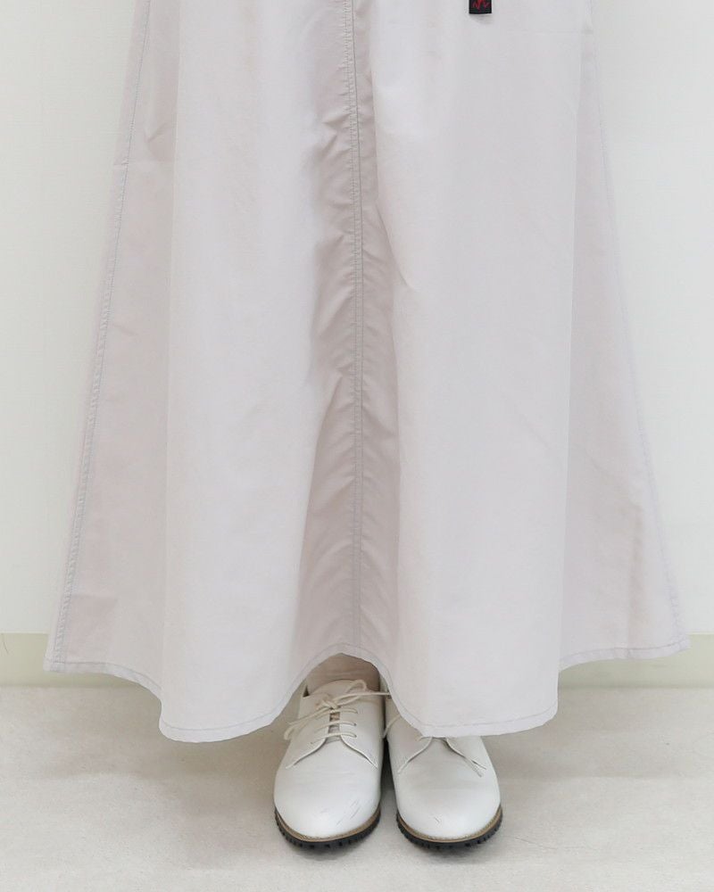 ［Gramicci］ナイロンフレアスカート