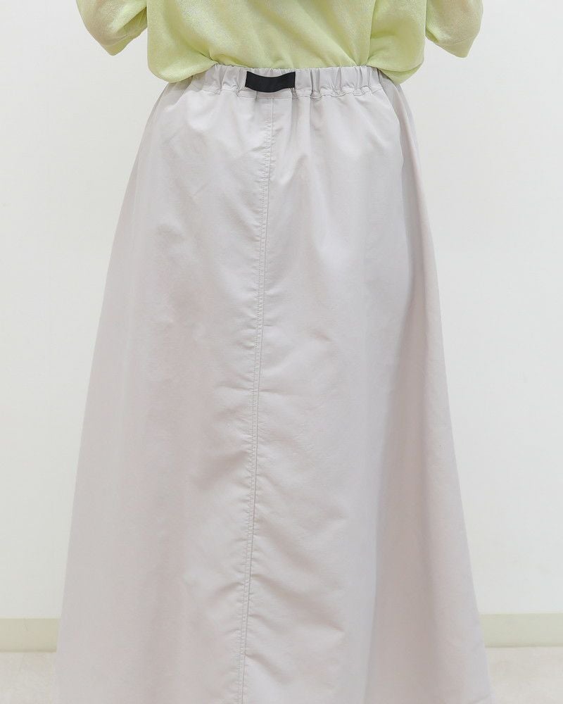 ［Gramicci］ナイロンフレアスカート