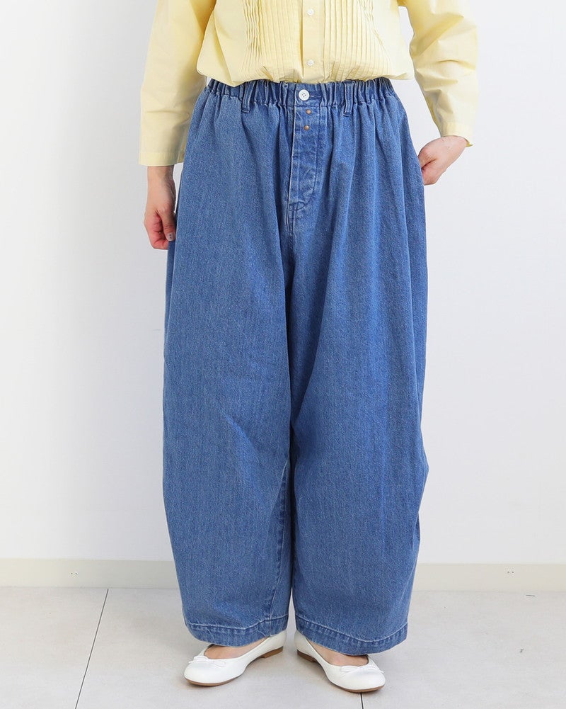 ［FURALI］デニムバックタックトラウザーパンツ