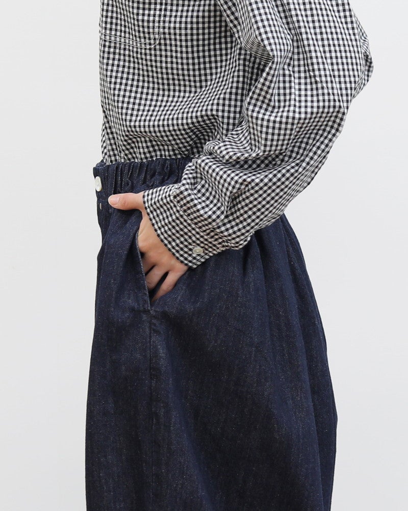 ［FURALI］デニムバックタックトラウザーパンツ