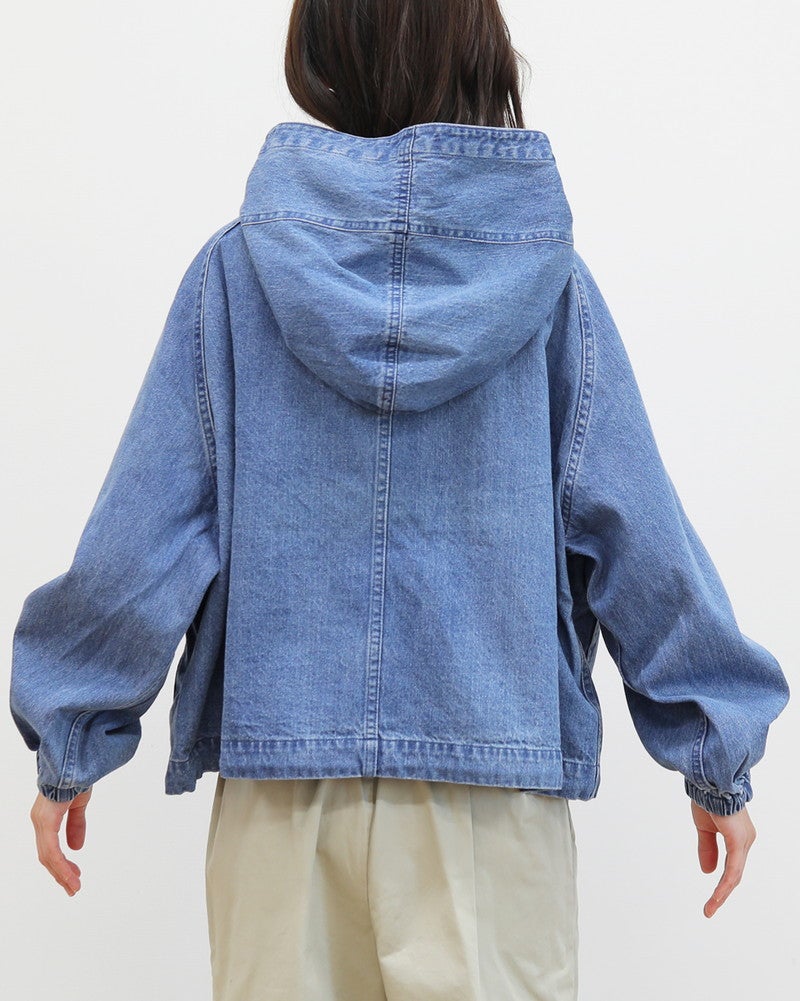 【nammi 】LINKABLE デニムエンブロイダリートップス(ブルー) 買うなら、ブランド最高峰のクオリティ！「Levi's® BLUETAB