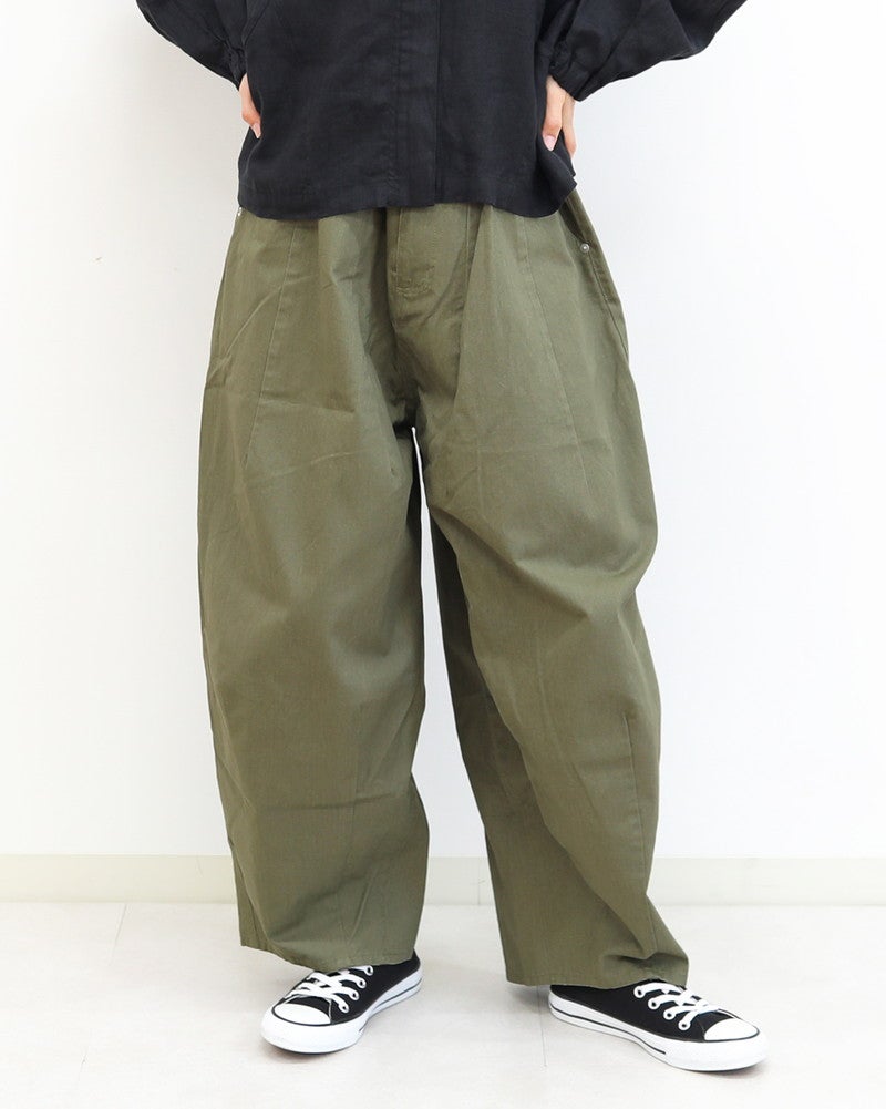 ［UNPLE］タックバルーンツイルパンツ
