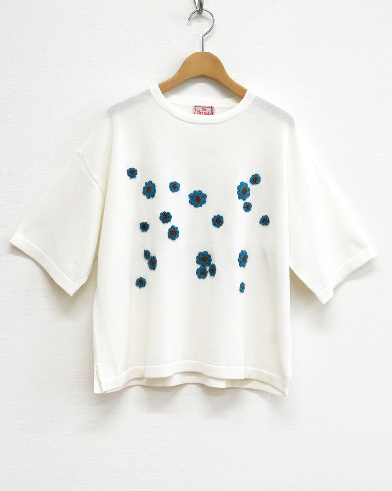 ［mao made］シャリコットンお花刺繍5分袖ニットTEE