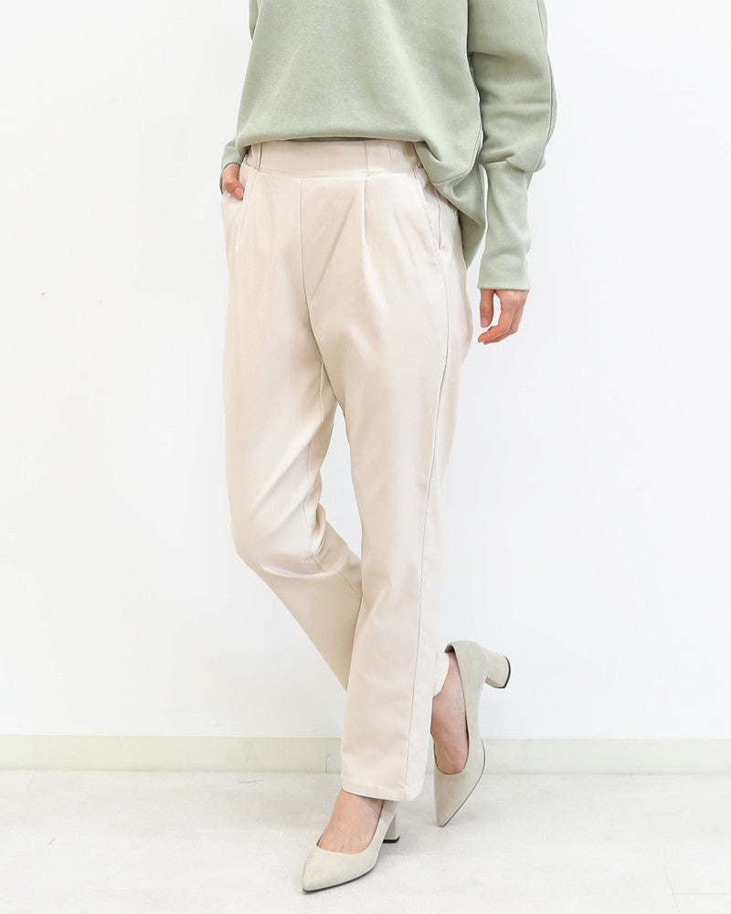 バリラクテーパードパンツ 