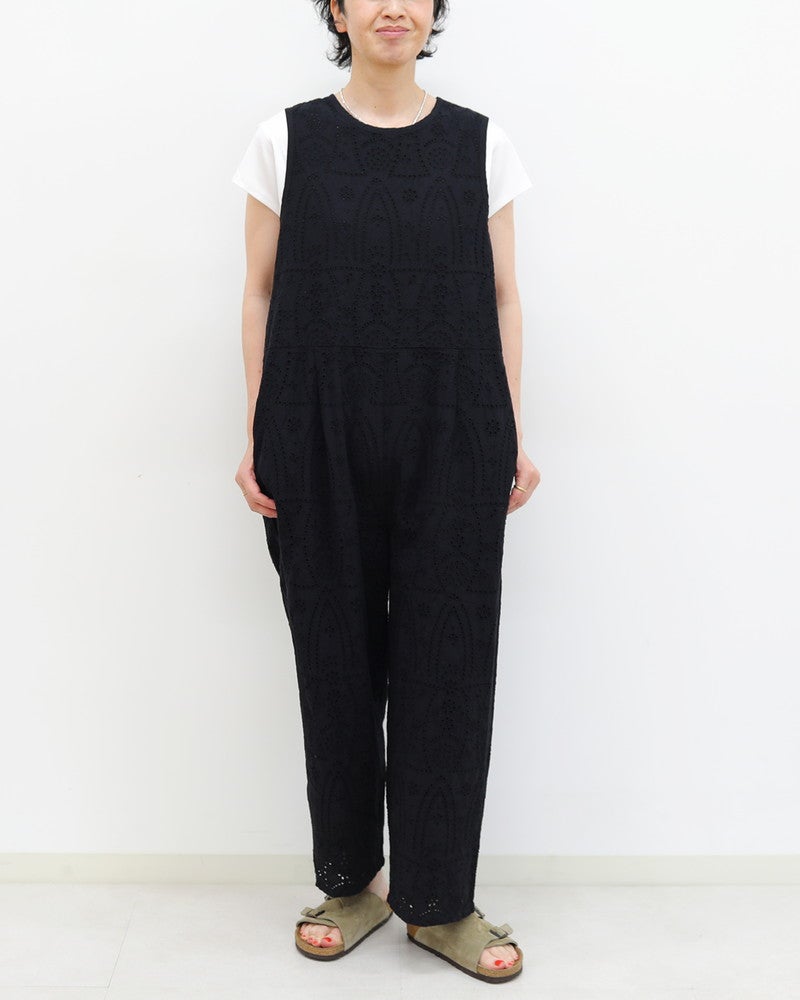 ［UNPLE］カットワーク刺繍サロペット