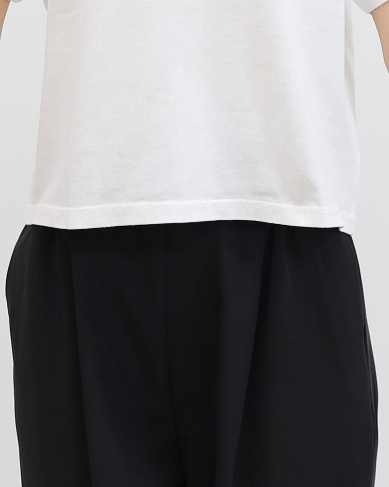 ［ON SEVEN DAYS］ショートロゴプリントTシャツ