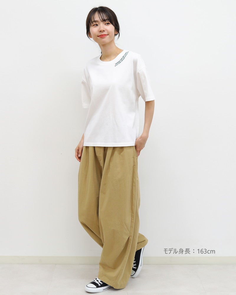 ［ON SEVEN DAYS］ワイドネック刺繍Tシャツ