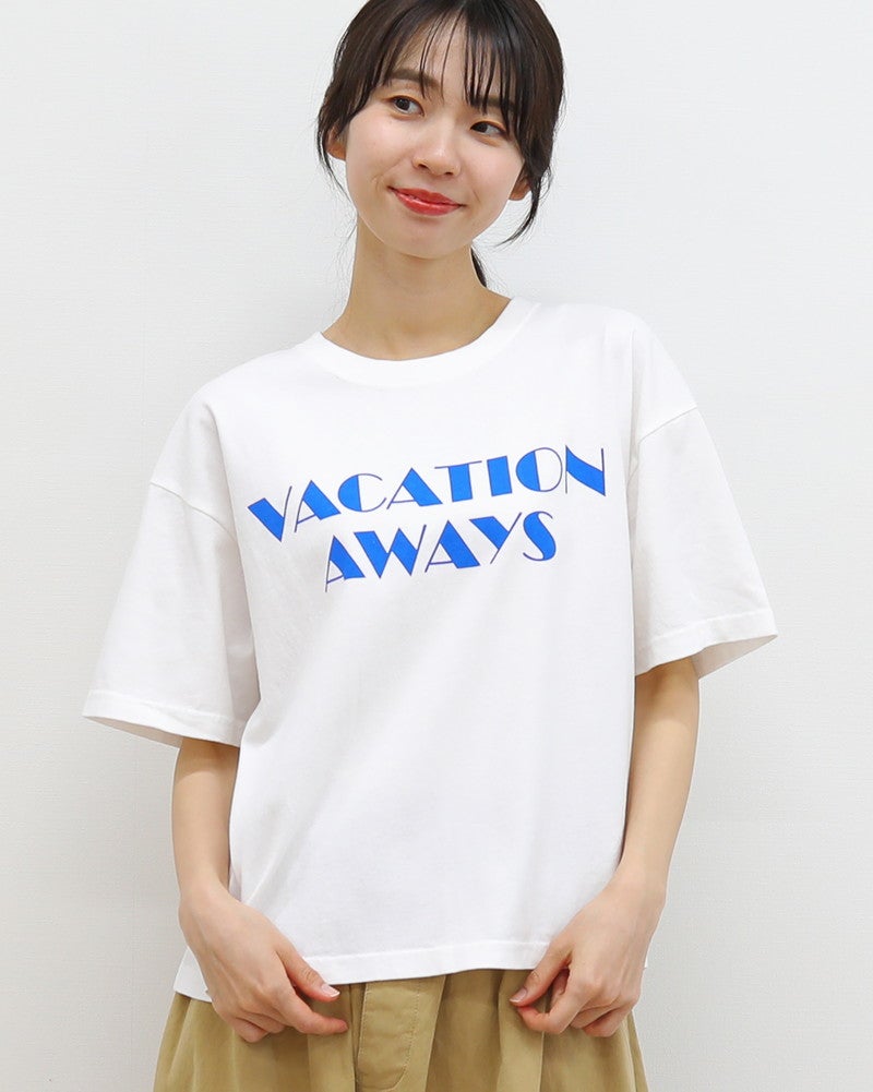 ［ON SEVEN DAYS］ワイドロゴプリントTシャツ