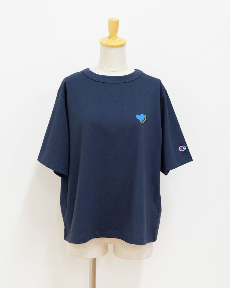 ［Champion］ショートスリーブ刺繍Tシャツ