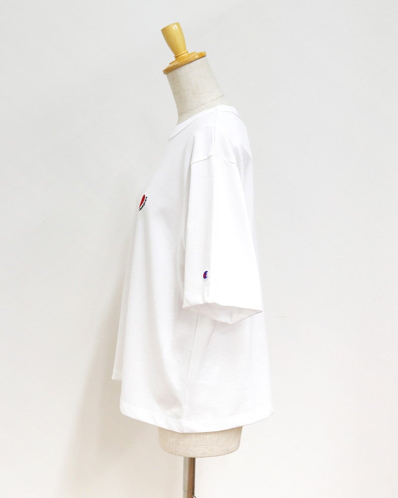 ［Champion］ショートスリーブ刺繍Tシャツ