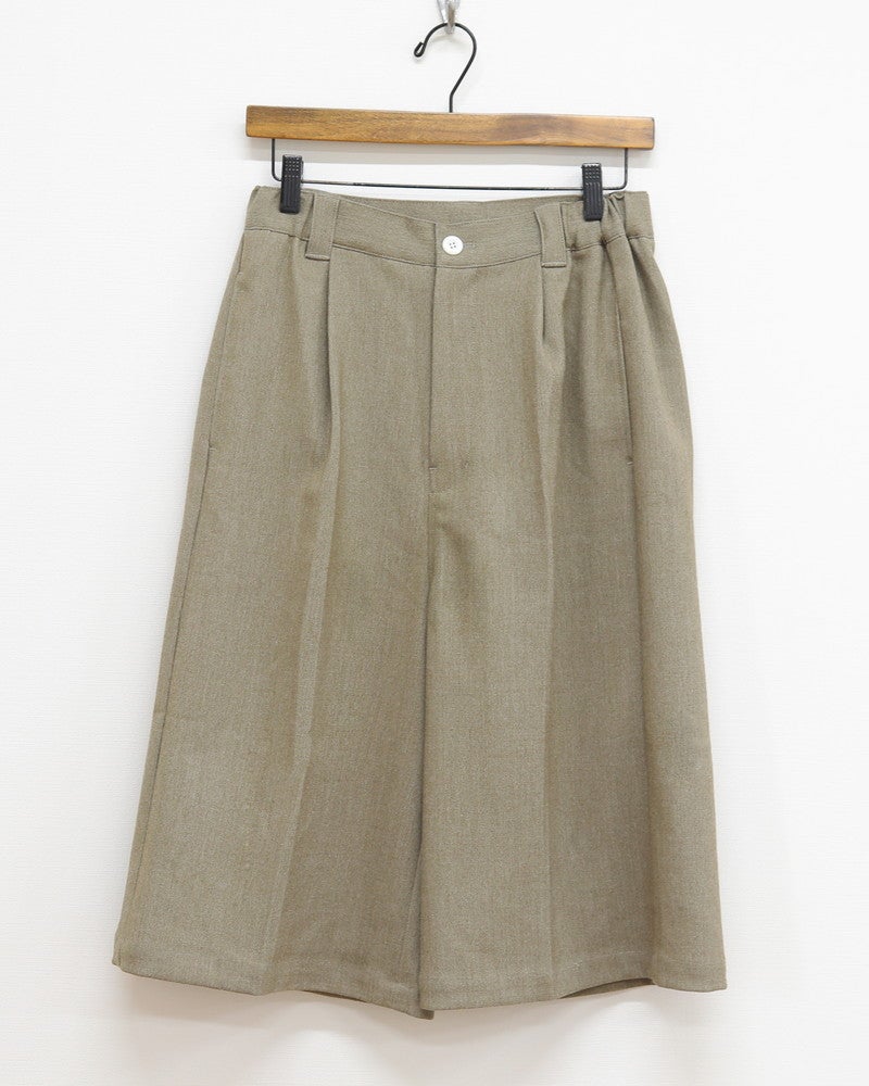［UNPLE］タックショートパンツ