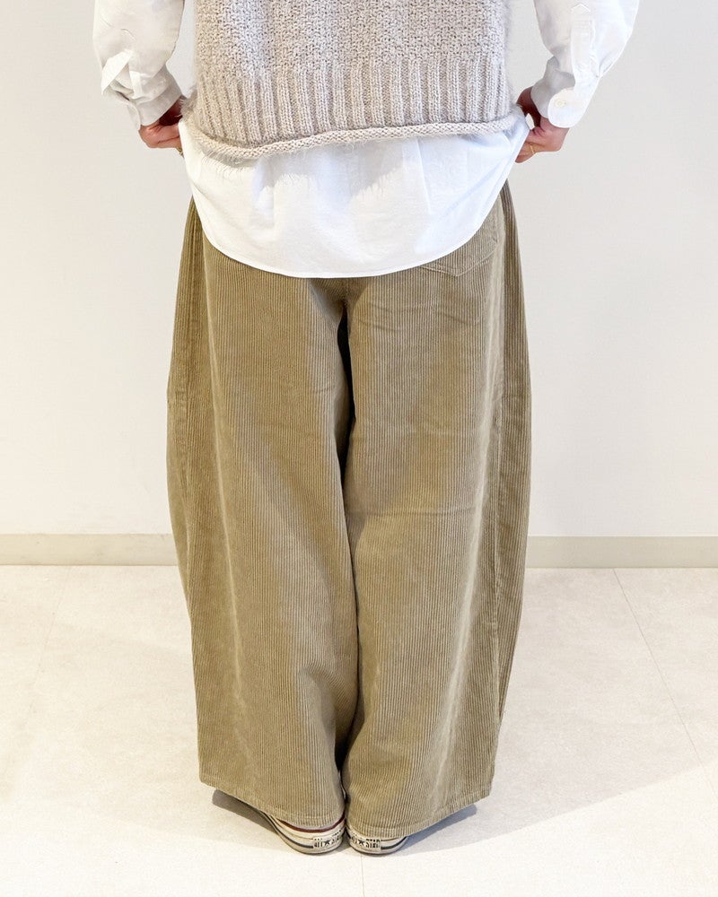 ［UNPLE］コーデュロイタックバルーンパンツ
